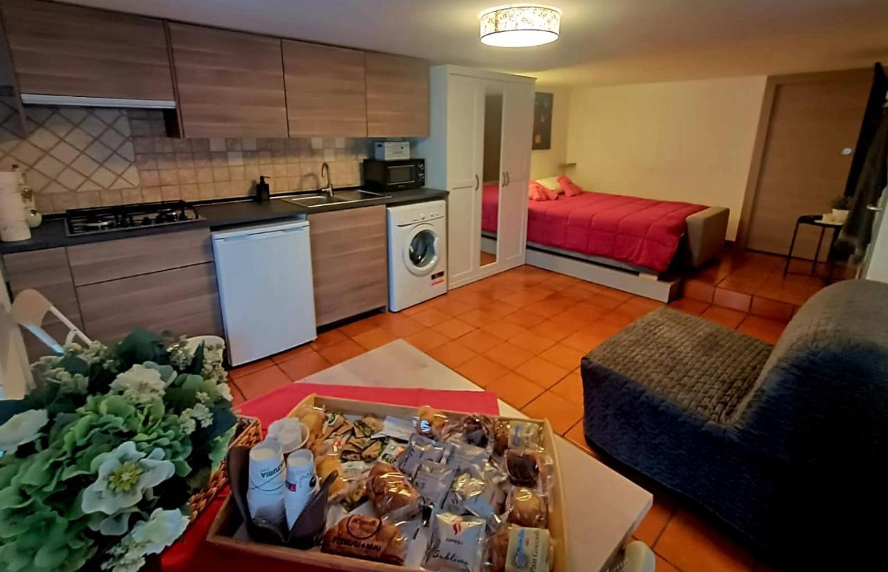Dimora Agata 21 Hotell Ostuni Exteriör bild