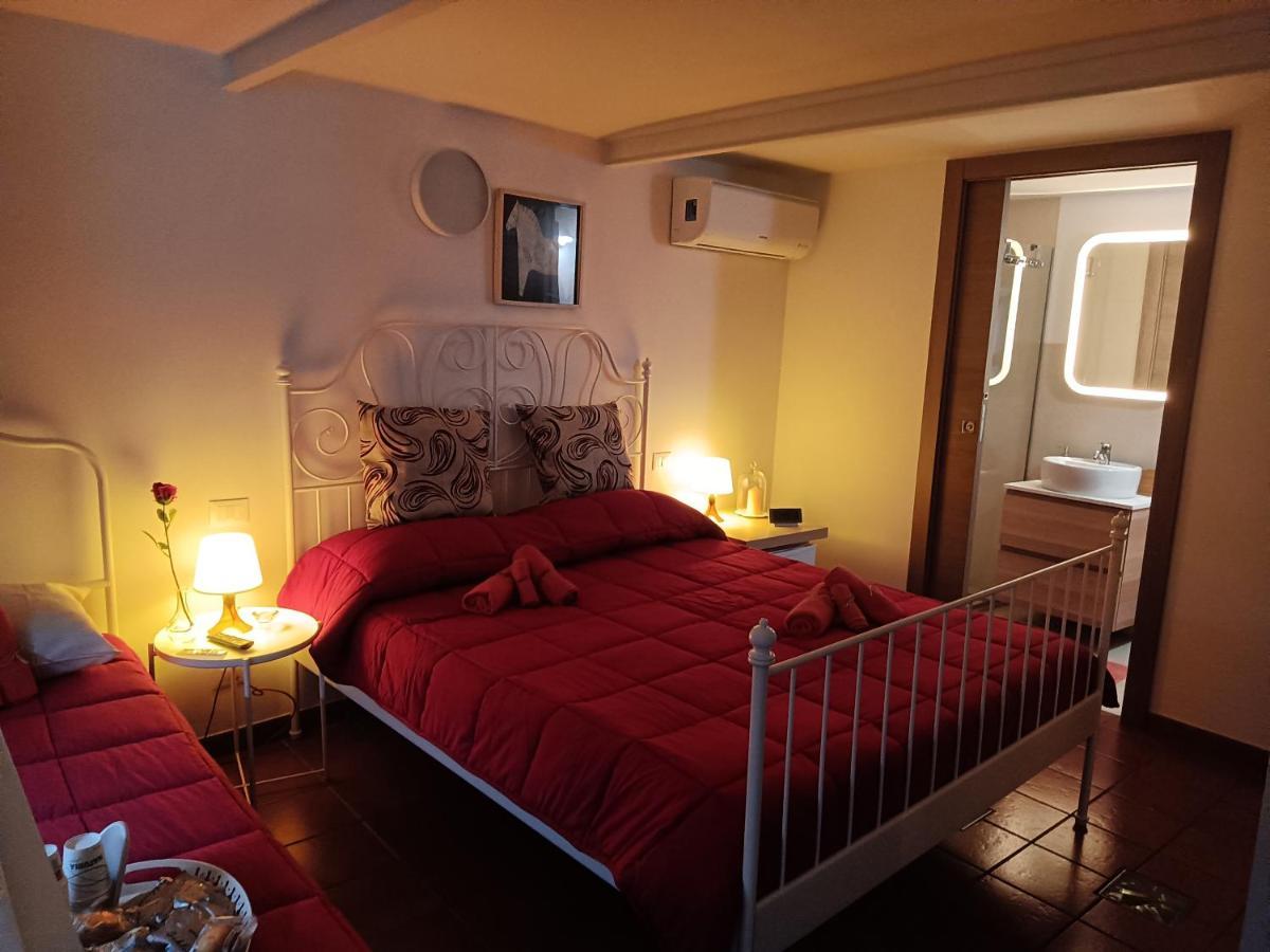 Dimora Agata 21 Hotell Ostuni Exteriör bild