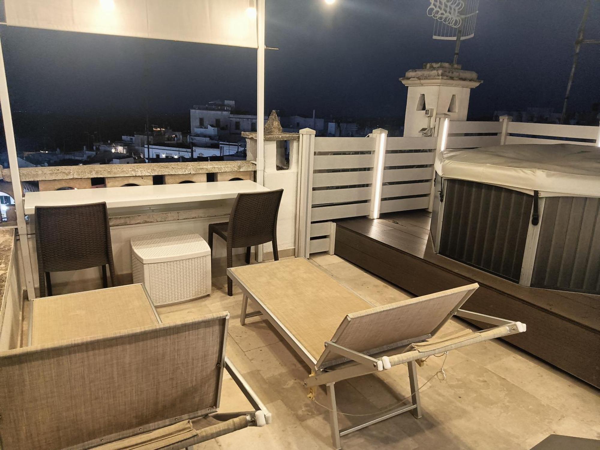 Dimora Agata 21 Hotell Ostuni Exteriör bild