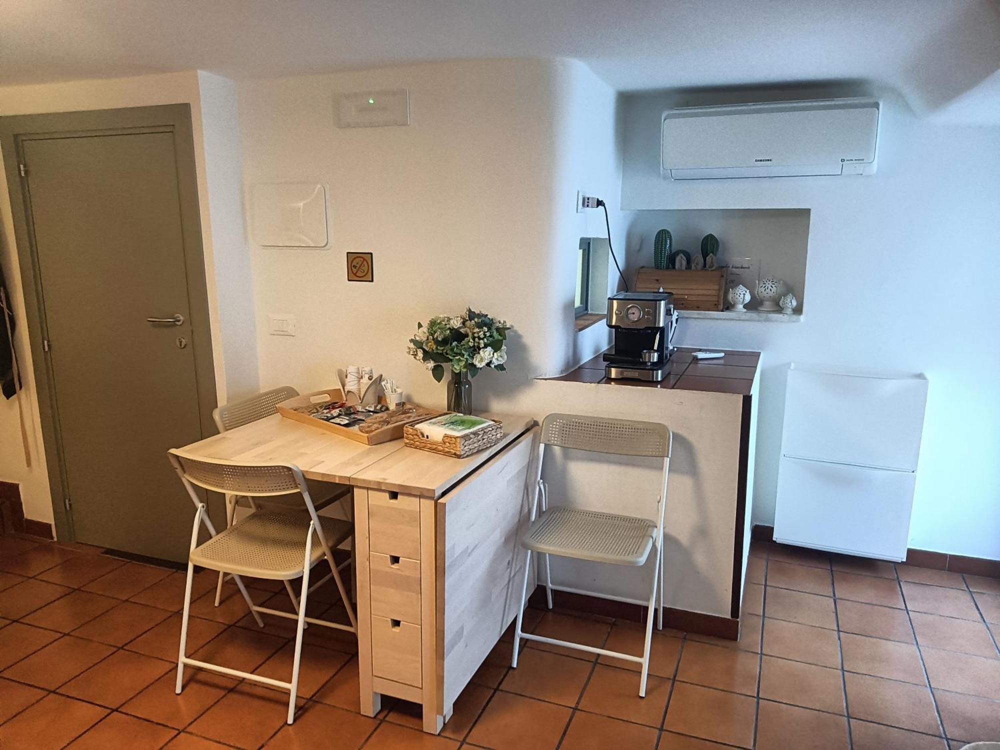 Dimora Agata 21 Hotell Ostuni Exteriör bild